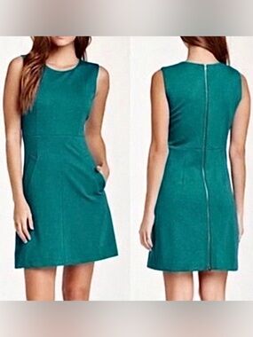 Diane von Furstenberg (DVF) Carpreena Mini A-Line Size 0 Teal Green pockets